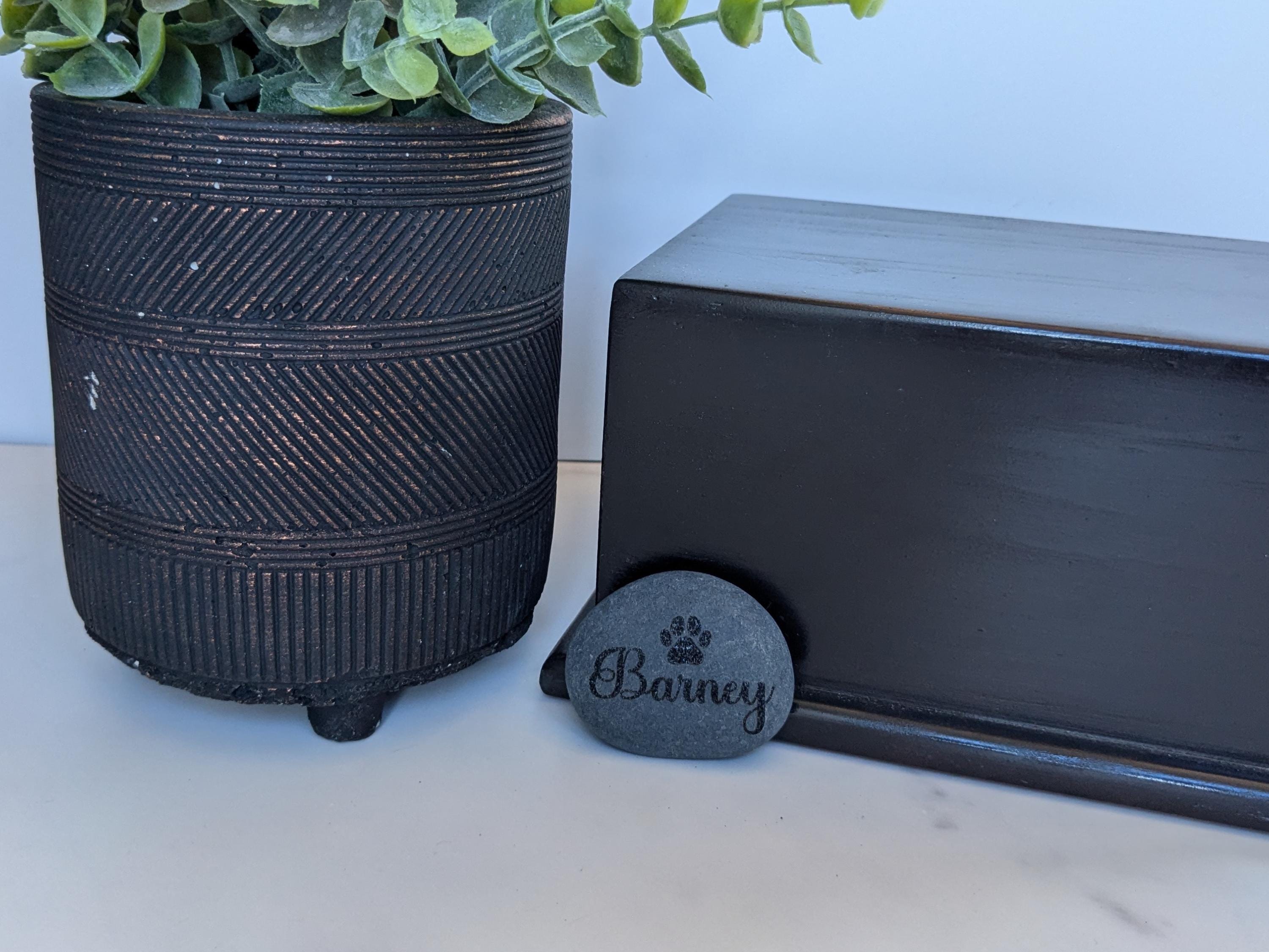 Pet Memorial Stone / River Rock Memorial / Pet Loss Gift / Pet Lover / Personalized Pet Memorial / Custom Gift / Rainbow Bridge