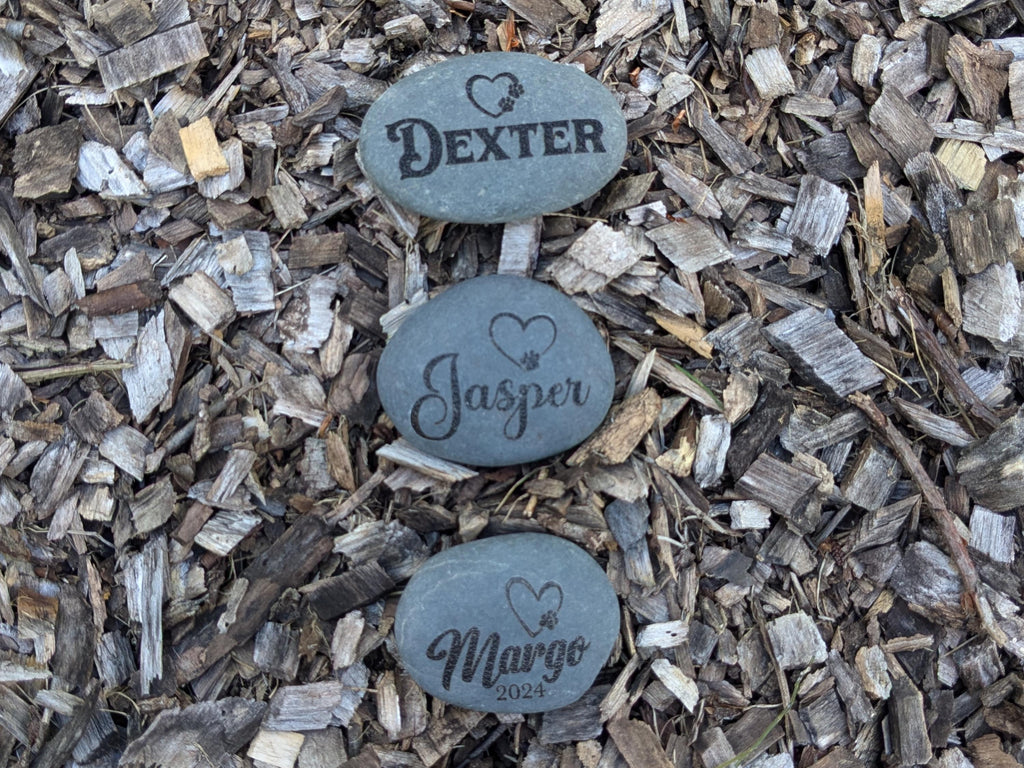 Pet Memorial Stone / River Rock Memorial / Pet Loss Gift / Pet Lover / Personalized Pet Memorial / Custom Gift / Rainbow Bridge