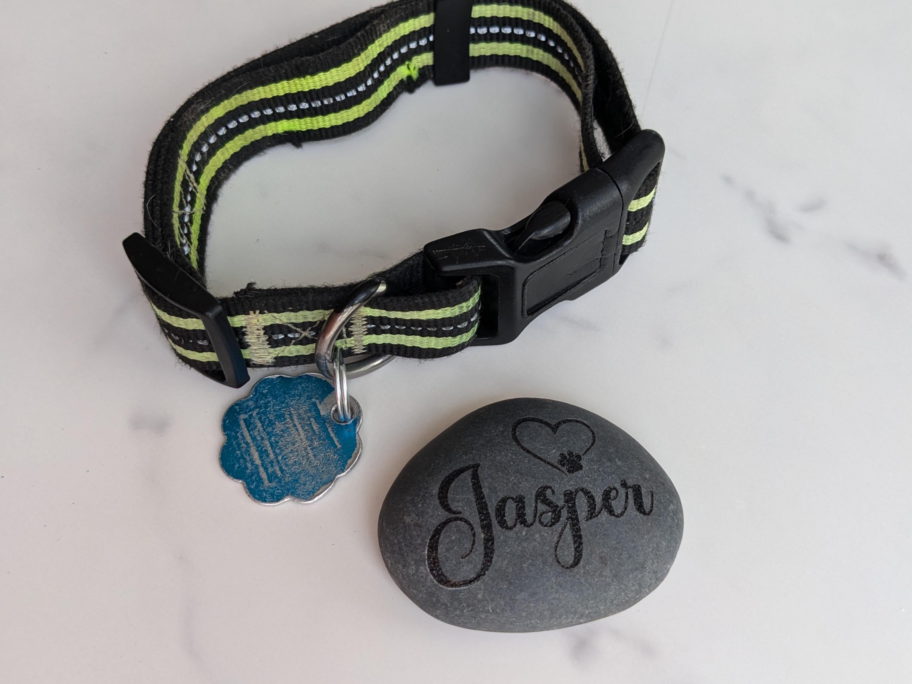 Pet Memorial Stone / River Rock Memorial / Pet Loss Gift / Pet Lover / Personalized Pet Memorial / Custom Gift / Rainbow Bridge