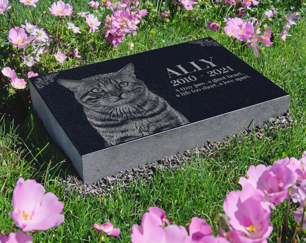 Personalized Engraved Headstone for Cats & Dogs