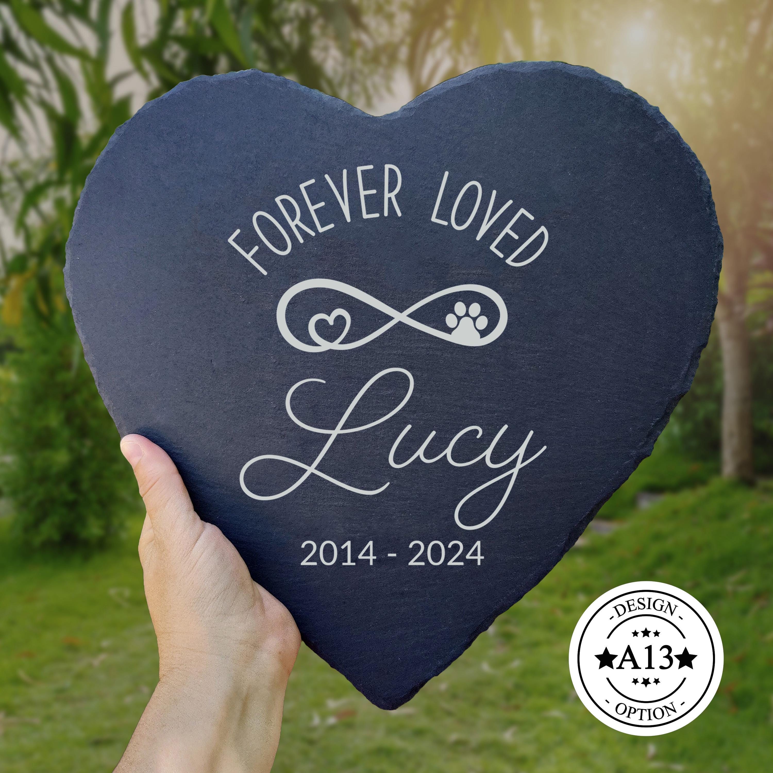 Engraved Pet Memorial Stone Slate for Garden Dog Loss Personalized Gift Durable Weatherproof High-Quality Thoughtful Grave With Name Cat